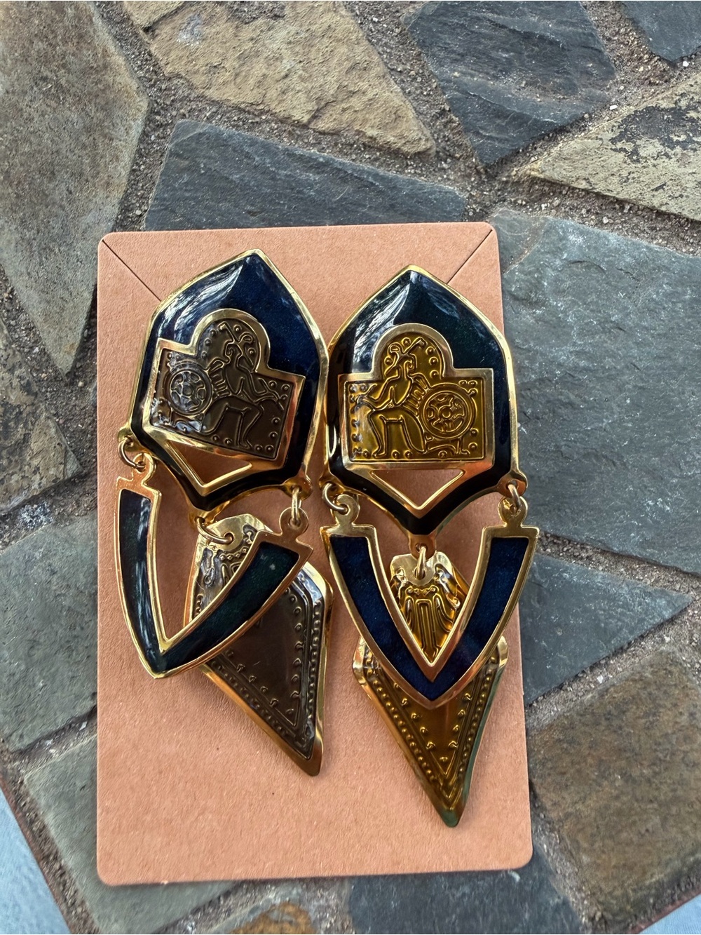 Chunky Vintage Edgar Berebi Enamel Statement Clip Earrings - Picture 7 of 7